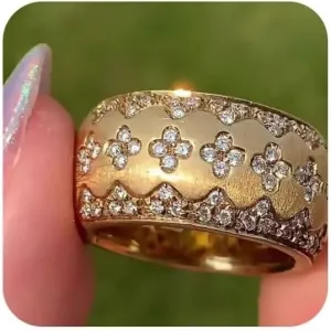 18K Gold Italian Handcrafted Brushed Buccellati-Style Ring – Luxury Four-Leaf Clover Diamond-Cut Zirconia Ring for Women, Elegant Vintage Royal Jewelry Size 10