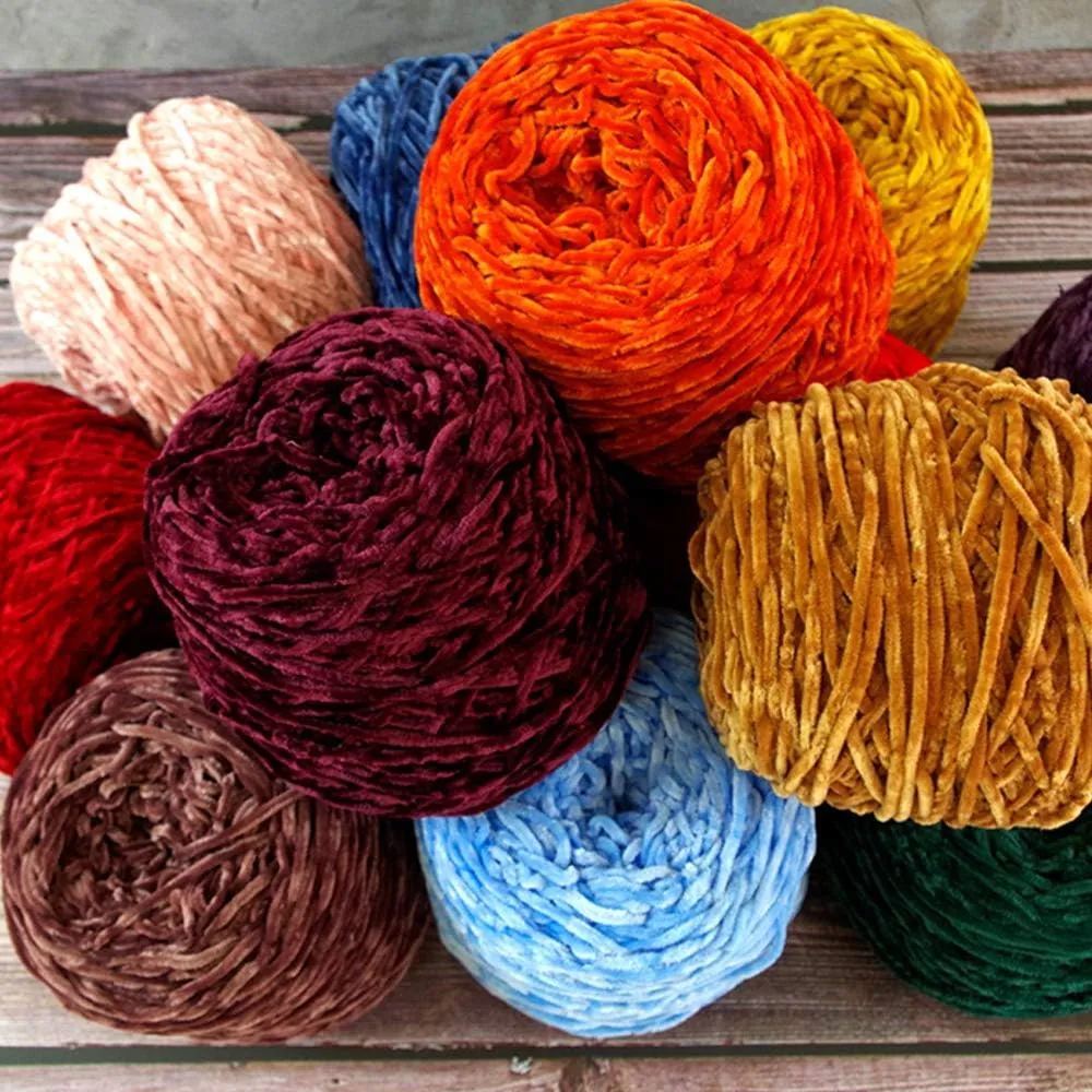 250g Chenille Velvet Yarn - Dark Green Bulky Vegan Soft Yarn - Polyester Blended Cotton - Hand Knitting & Crochet Thread for Clothing, Hat, Scarf, Blanket