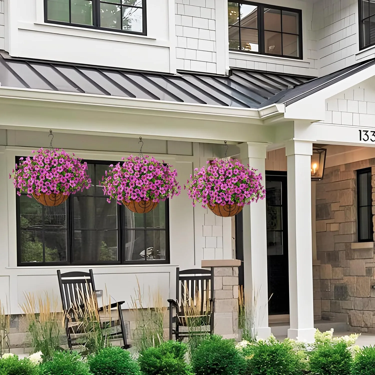 Artificial Faux Hanging Plants Flowers Basket Outdoor Porch Garden Spring Summer Decoration, Fake Silk Daisy in Planter Realistic UV Resistant for Outside Home Patio Balcony Yard(Purple)