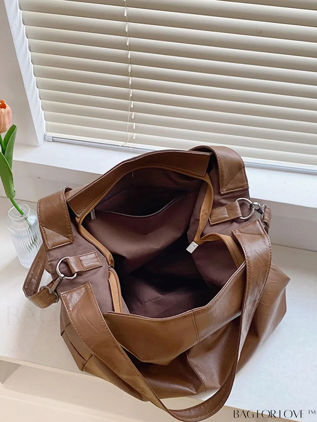 BagForLove - Chic & Spacious Faux Leather Shoulder Tote - Sleek & Stylish Design.