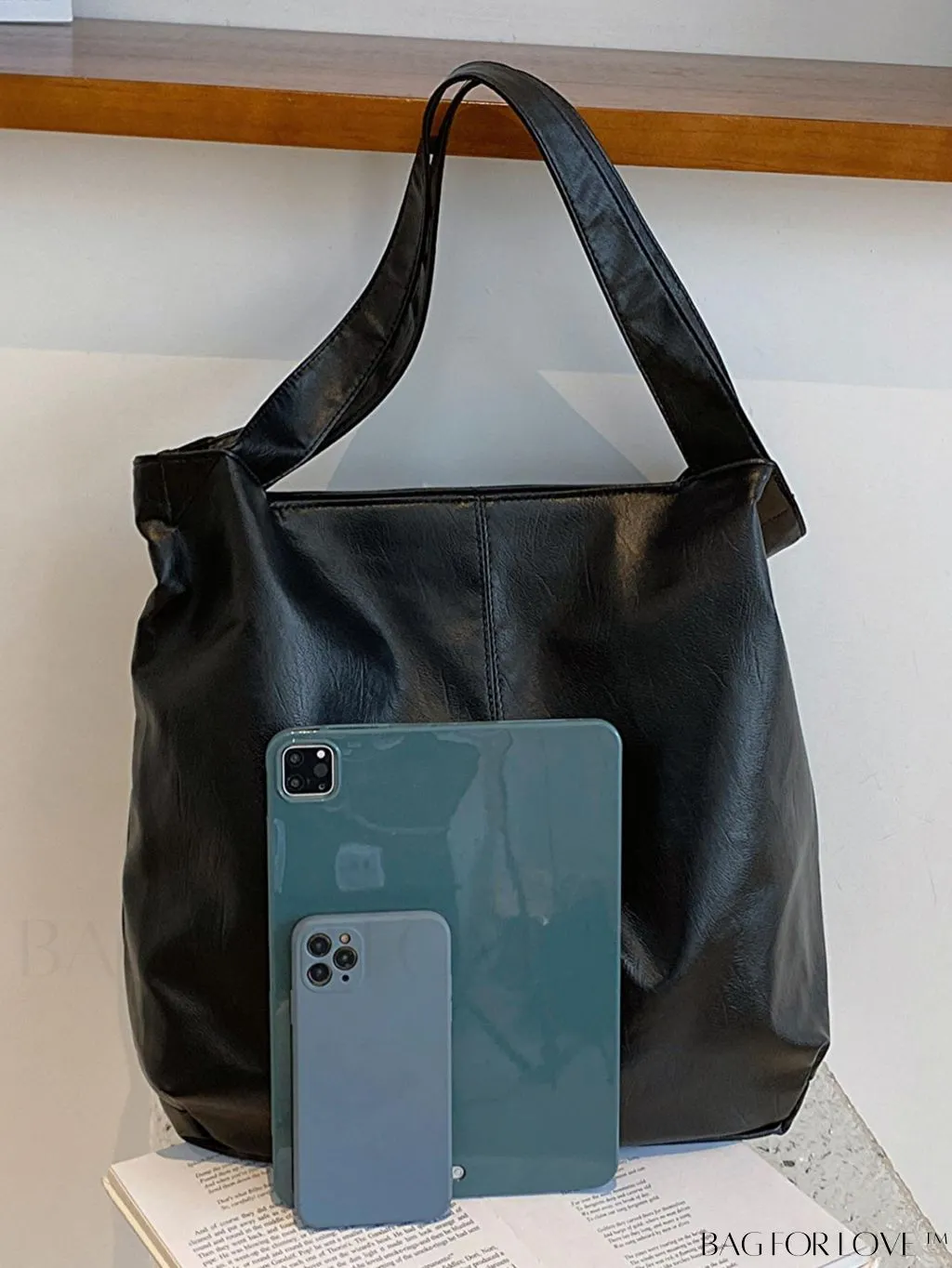 BagForLove - Chic & Spacious Faux Leather Shoulder Tote - Sleek & Stylish Design.