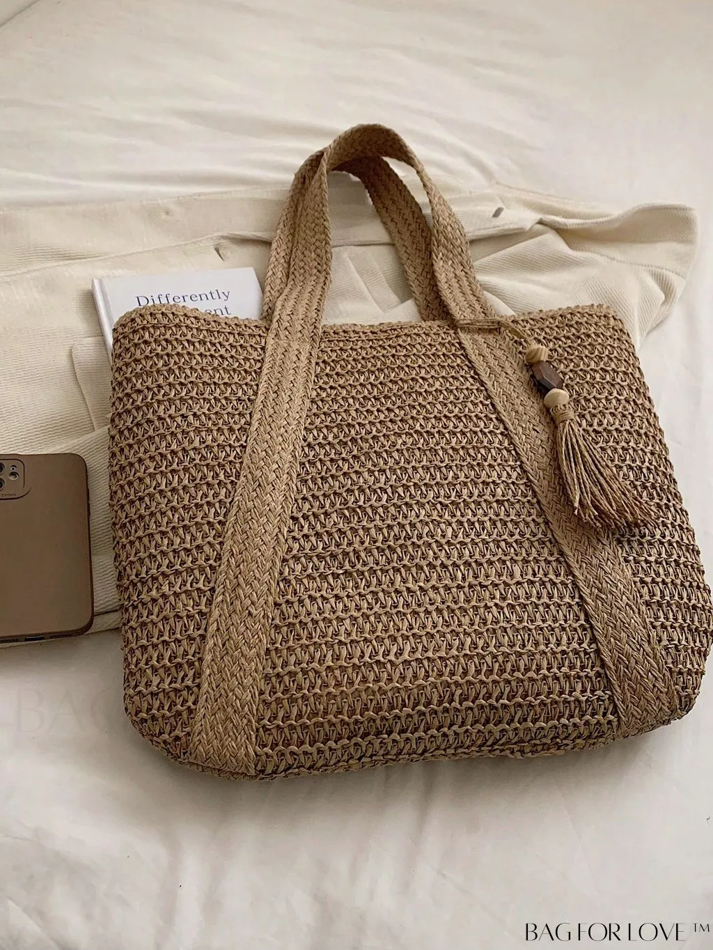 BagForLove - Oversized Straw Bag with Tassel Decoration - Ideal for Summer Beach Travel