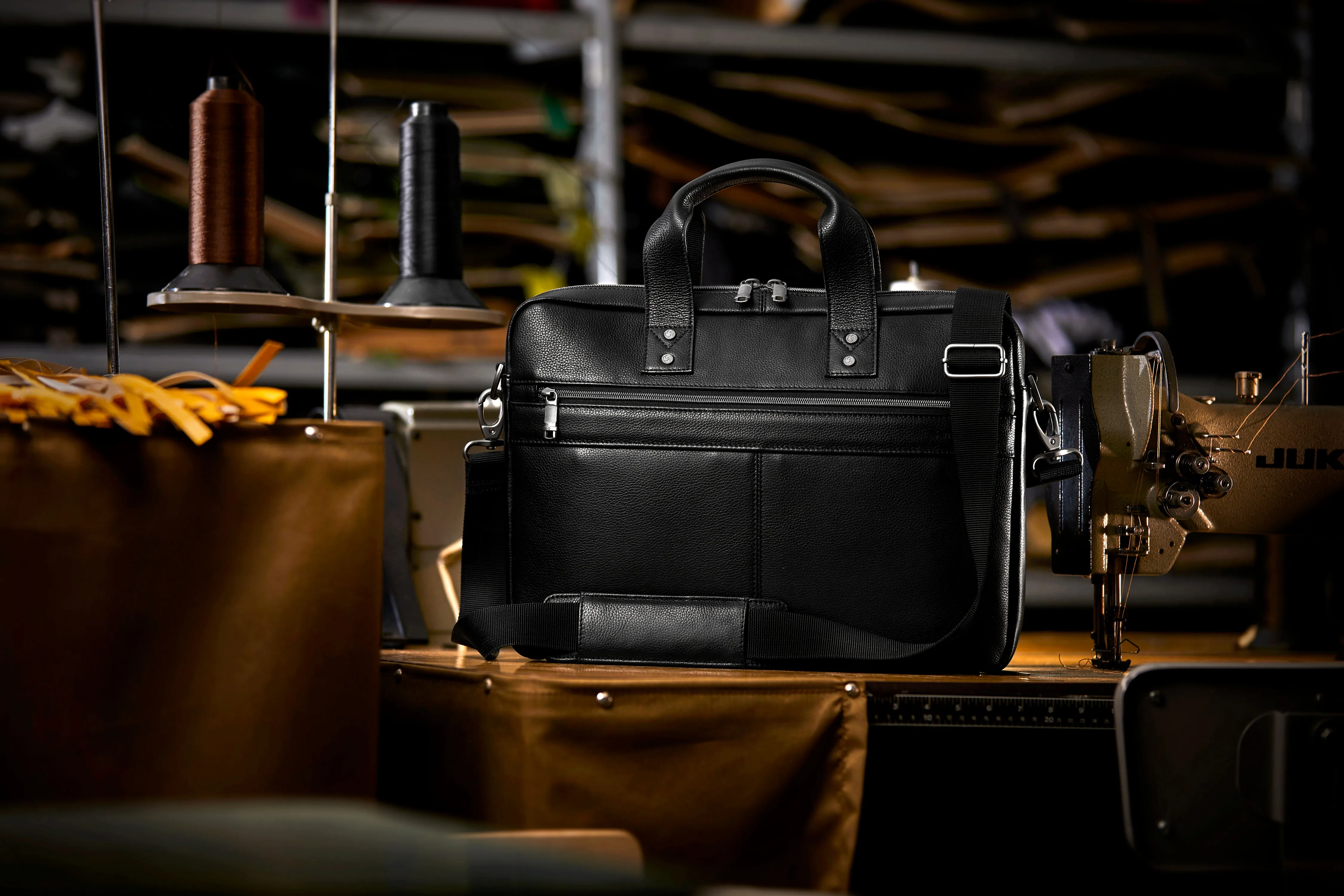 Brief Cost-effective Slim Classic Samsonite Exclusive sale Leather