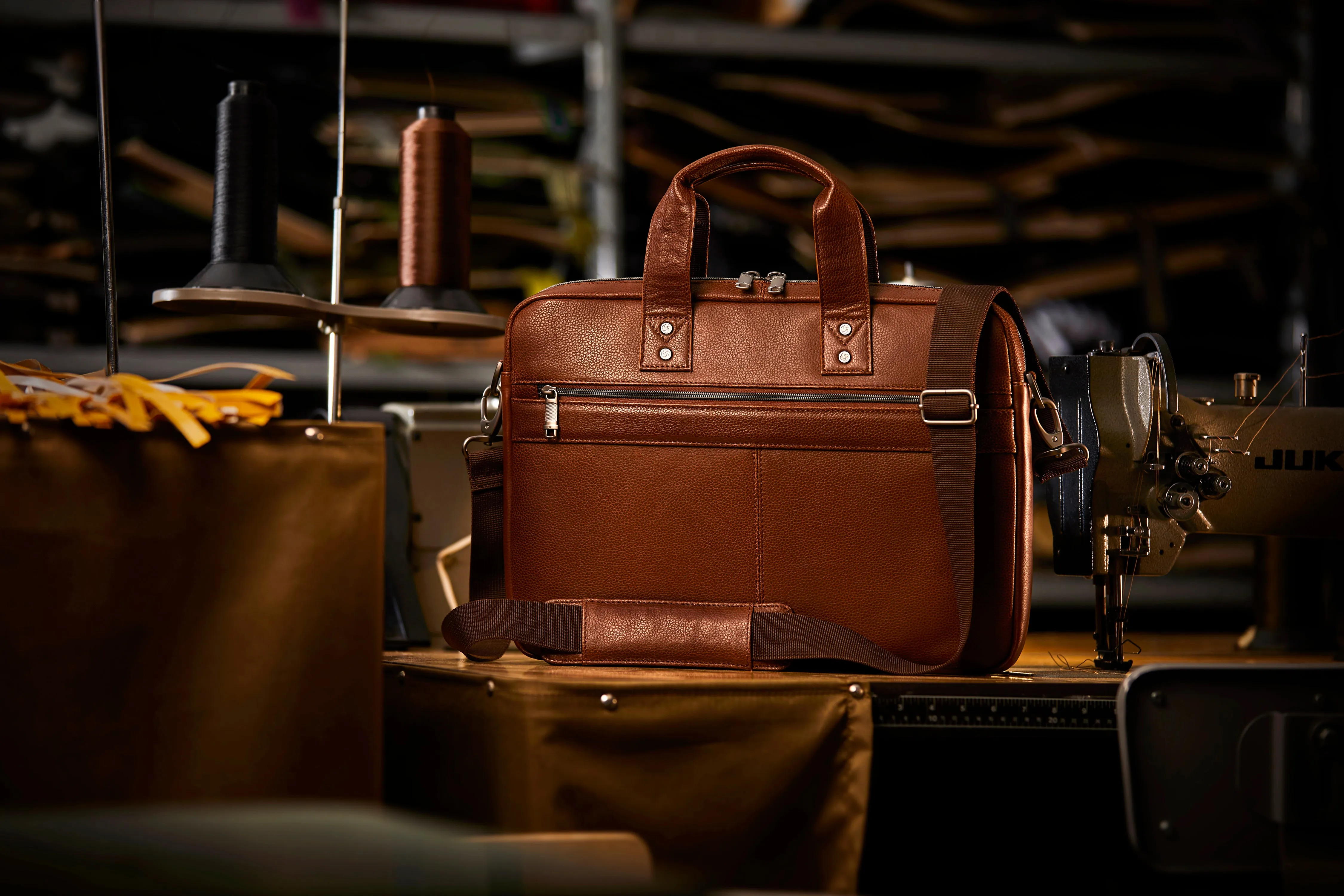 Brief Cost-effective Slim Classic Samsonite Exclusive sale Leather