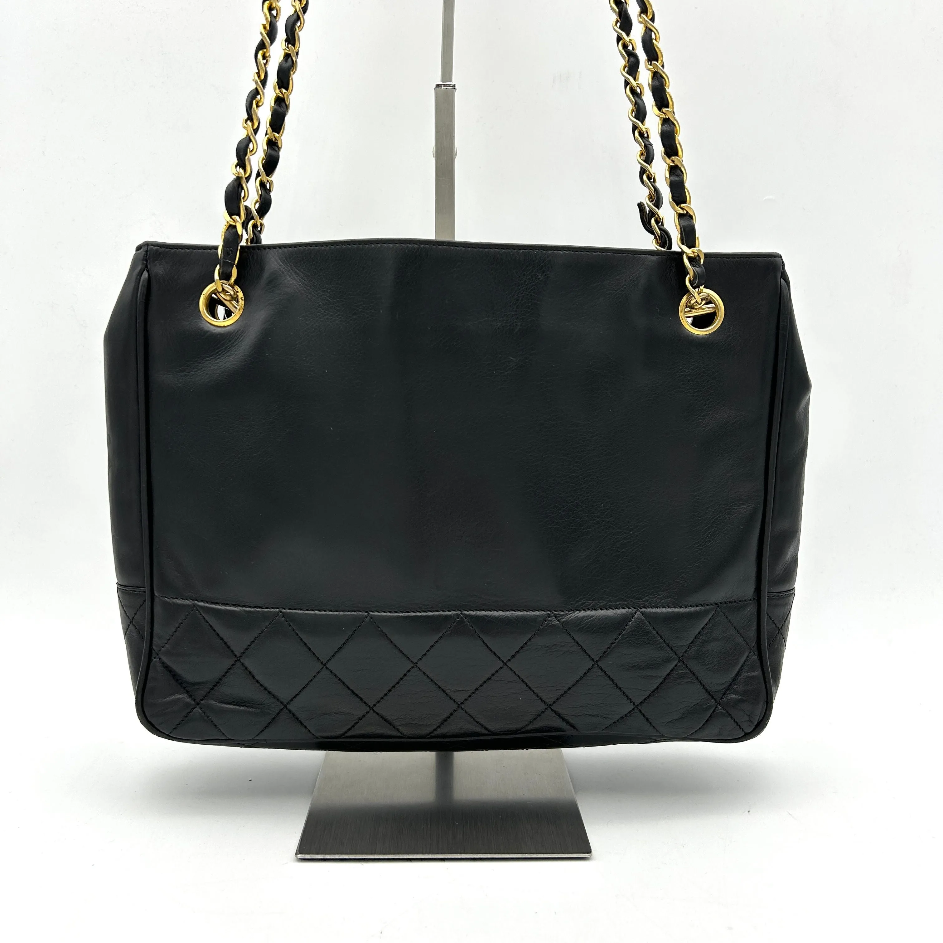 Chanel Quilted Chain Tote - Black Totes, Handbags ch8865fd