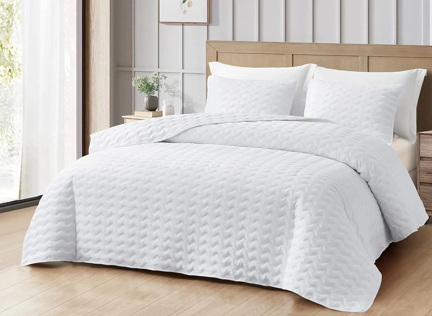 Chezmoi Collection Destiny 3-Piece White Queen Size Quilt Set - Stone-Washed Soft Microfiber Lightweight Quilted Bedspread Coverlet Set for All Seasons Wavy Line Stitching