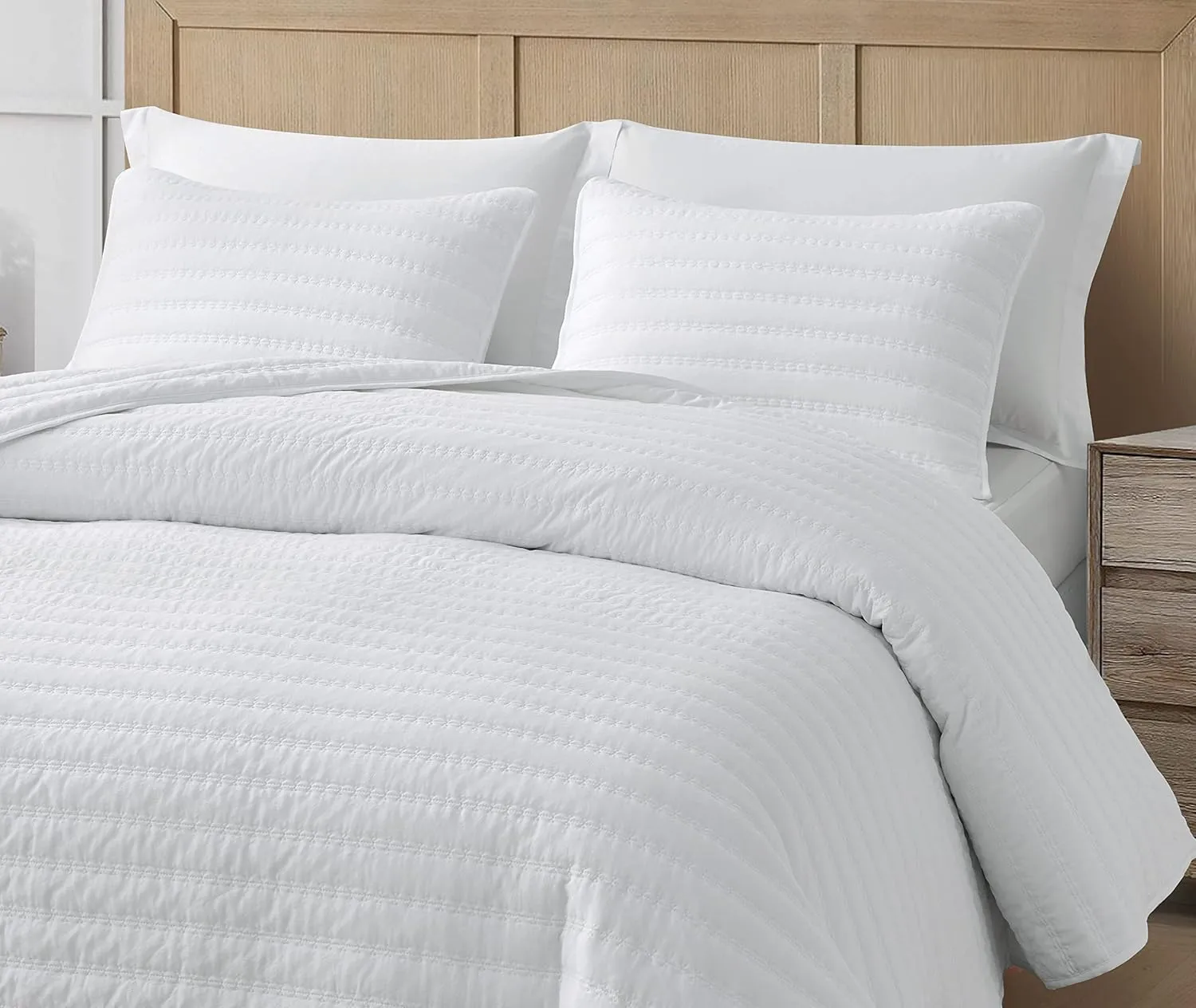 Chezmoi Collection Valkyrie 3-Piece White Queen Size Quilt Set - Cross Stitch Stone-Washed Super Soft Microfiber Lightweight Quilted Bedspread Coverlet Set for All Seasons