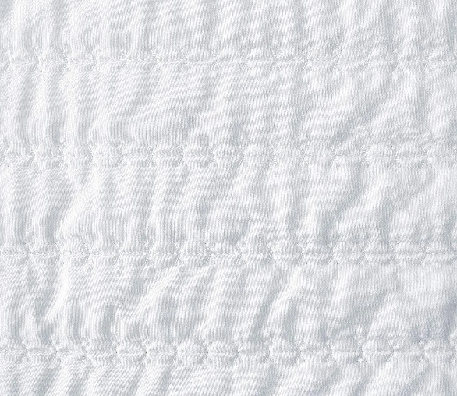 Chezmoi Collection Valkyrie 3-Piece White Queen Size Quilt Set - Cross Stitch Stone-Washed Super Soft Microfiber Lightweight Quilted Bedspread Coverlet Set for All Seasons