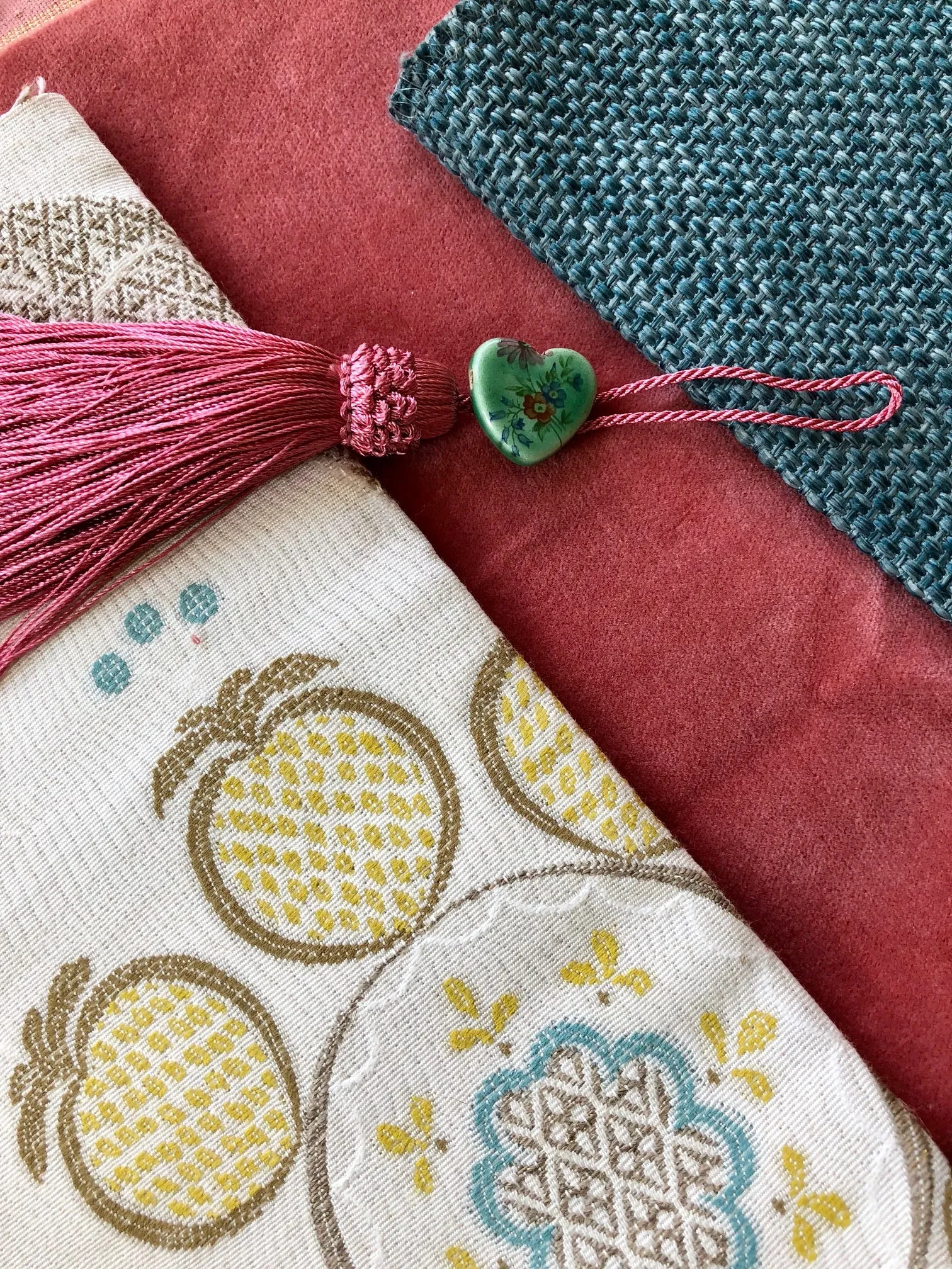 custom clutches