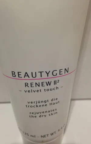 Dr. Grandel Beauty-gen Renew Ii Velvet Touch 125 Ml – Pro Size. Rejuvenating 24-hour Care for a Velvety-soft Skin Feeling.