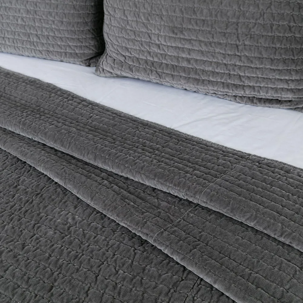 ELEGANT LIFE HOME Velvet Quilt Twin Reversible Royal Cotton Velvet Pic-Stitch Bedding Quilt - Twin - 68'' x 90'', Grey