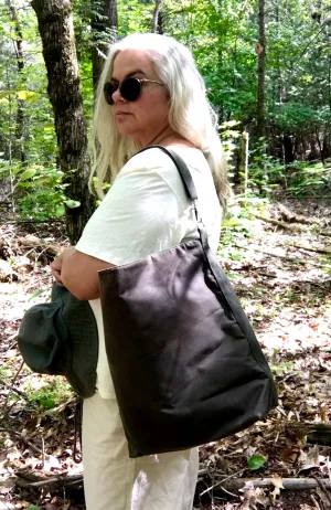 Field Tote Bag Soft Olive Waxed Canvas & Rifle Paper Co Lined