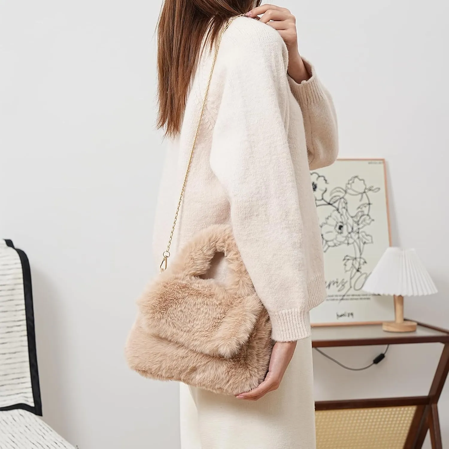 Fluffy Tote Bag for Woman Plush Shoulder Handbag Furry Faux Fur Purse for Winter