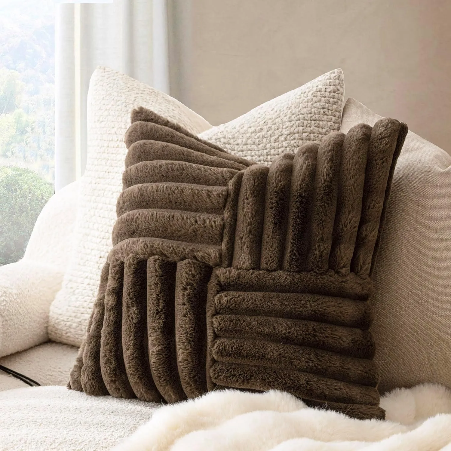 Foindtower Pack of 2, Faux Fur Plush Decorative Throw Pillow Covers Soft Fluffy Velvet Cushion Case Cozy Fuzzy Striped Pillowcase Home Decor for Sofa Couch Living Room Bedroom 18x18 Inch, Brown