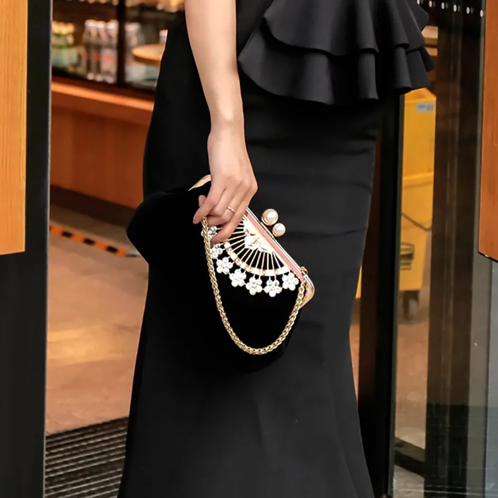 Gorgeous Diamond Flower Evening Clutch Bag