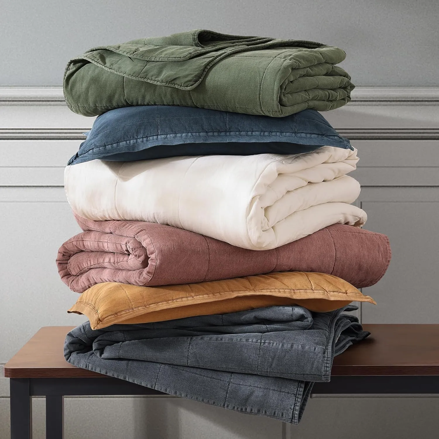 HiEnd Accents Stonewashed Cotton Canvas Coverlet, King Size, Duffle Bag Solid Color, Soft Lightweight Cotton Coverlet, Oversized Box Stitch Pattern, Classic Chic Casual Modern Rustic Bedspread