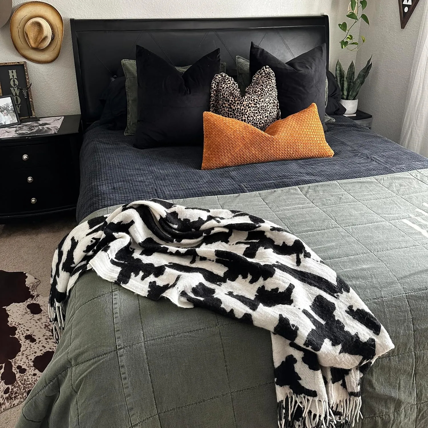 HiEnd Accents Stonewashed Cotton Canvas Coverlet, King Size, Duffle Bag Solid Color, Soft Lightweight Cotton Coverlet, Oversized Box Stitch Pattern, Classic Chic Casual Modern Rustic Bedspread