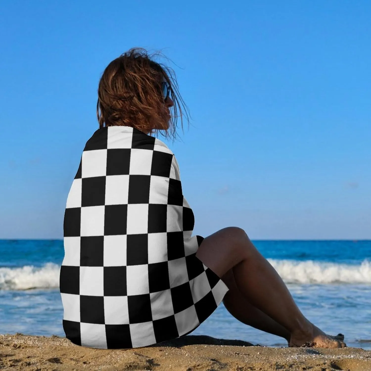 Highly Absorbent Bath Towel Large Swimming Towel Fashion Bath Towel Compatible with Race Waving Checkered Black and White Towel