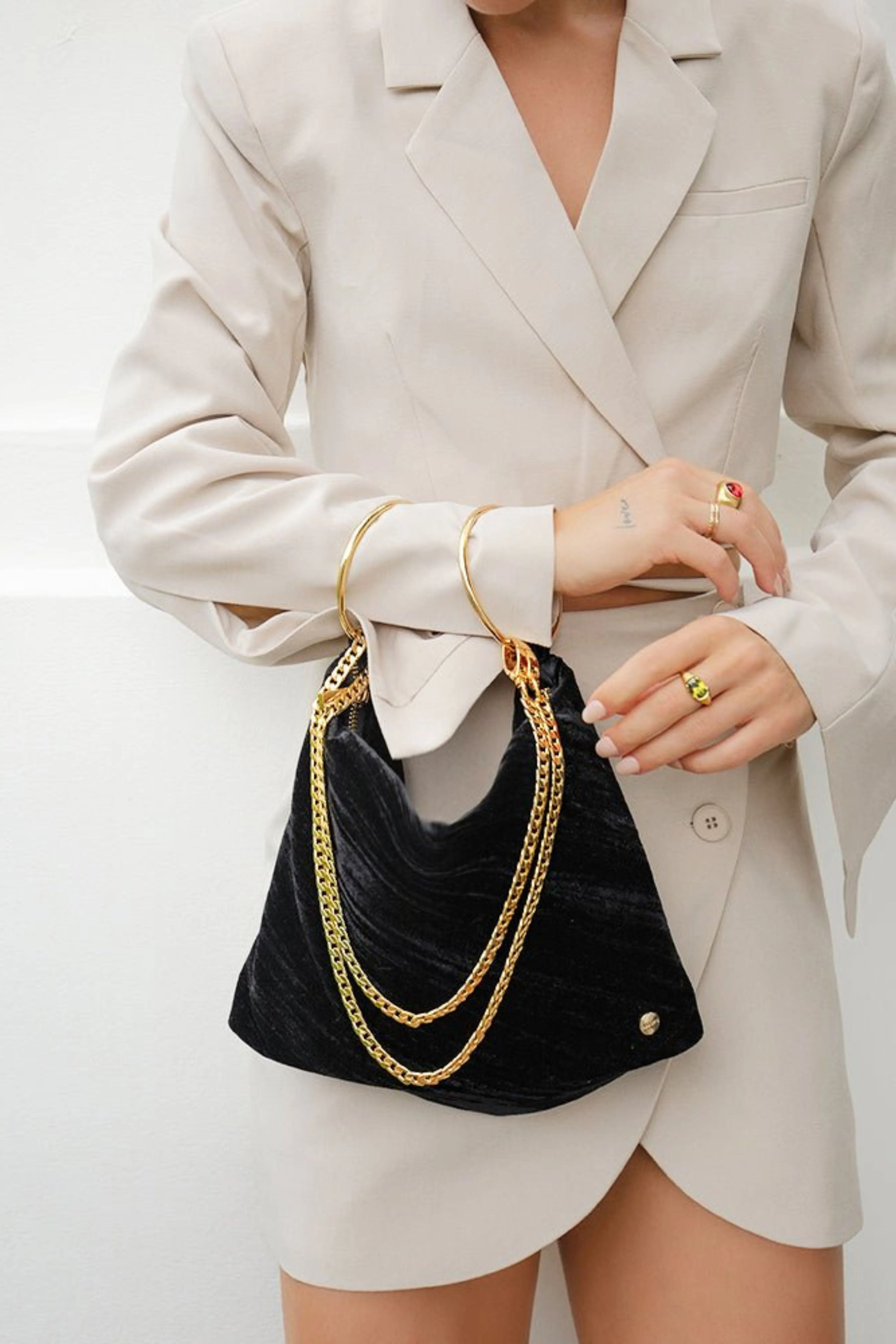Jordi Velvet Convertible Bag - Black