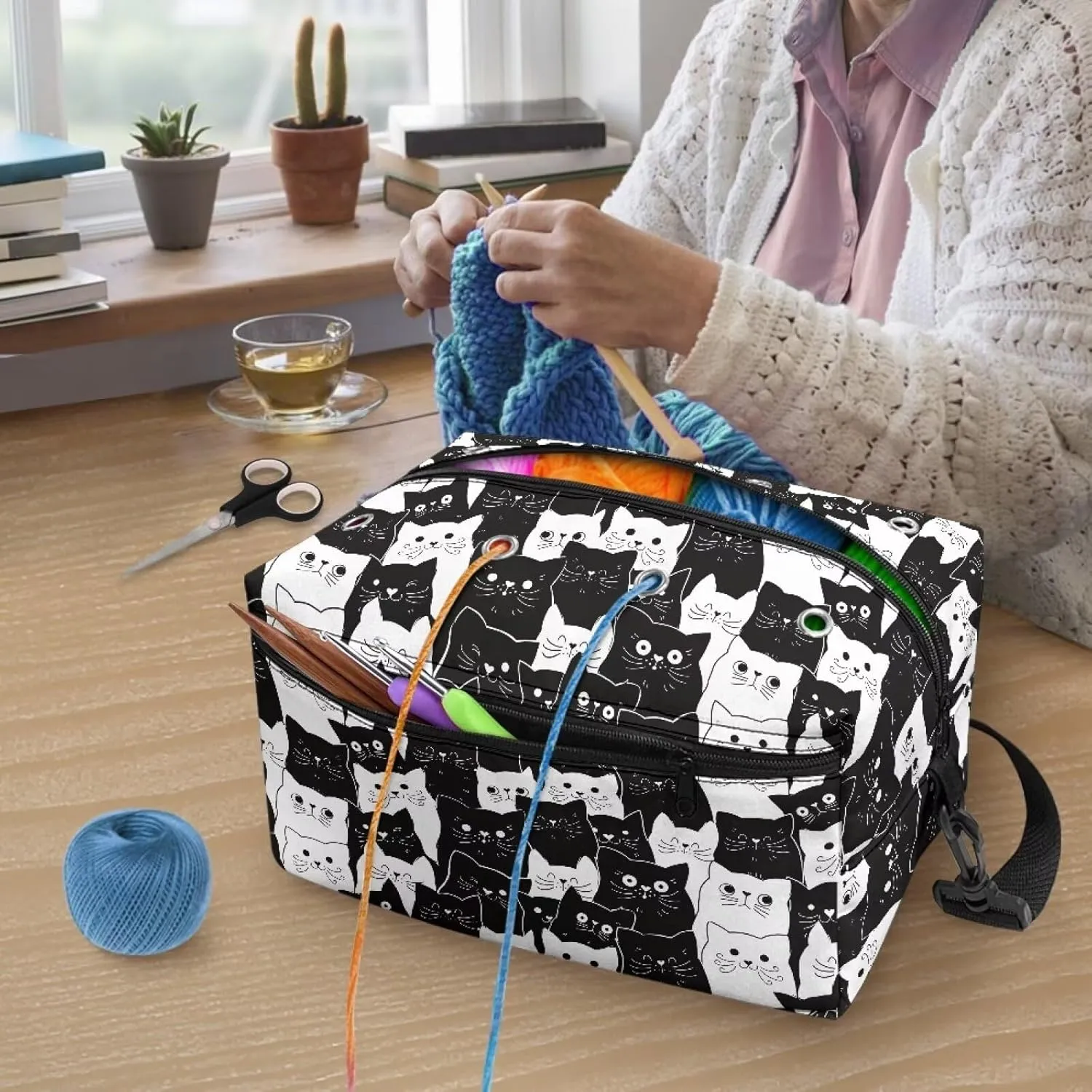 Kathyboom Black Cats Crochet Bag for Yarn Storage, Water Resistant Knitting Bag With Shoulder Straps, Yarn Gift for Mother Wife
