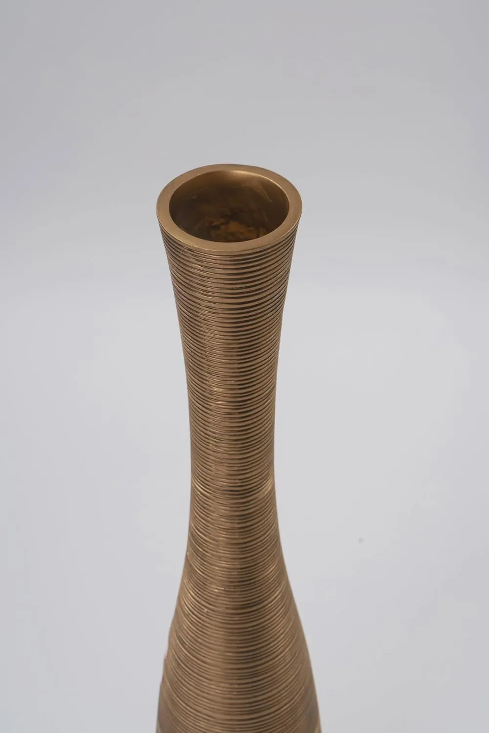 Leewadee Decorative Tall Floor Vase for Living Room Decor, 41 inches, Gold, Resin