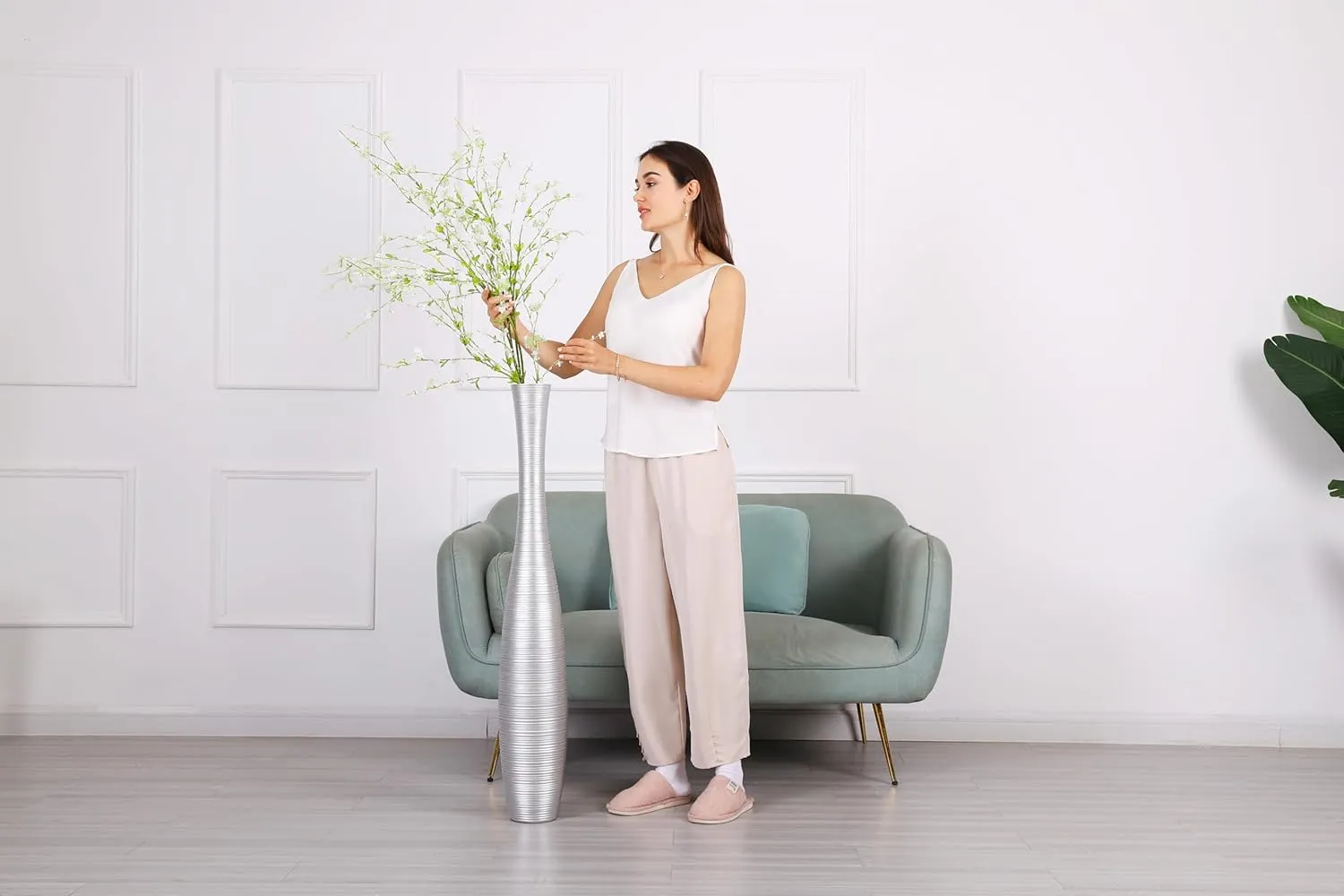 Leewadee Decorative Tall Floor Vase for Living Room Decor, 41 inches, Silver, Resin