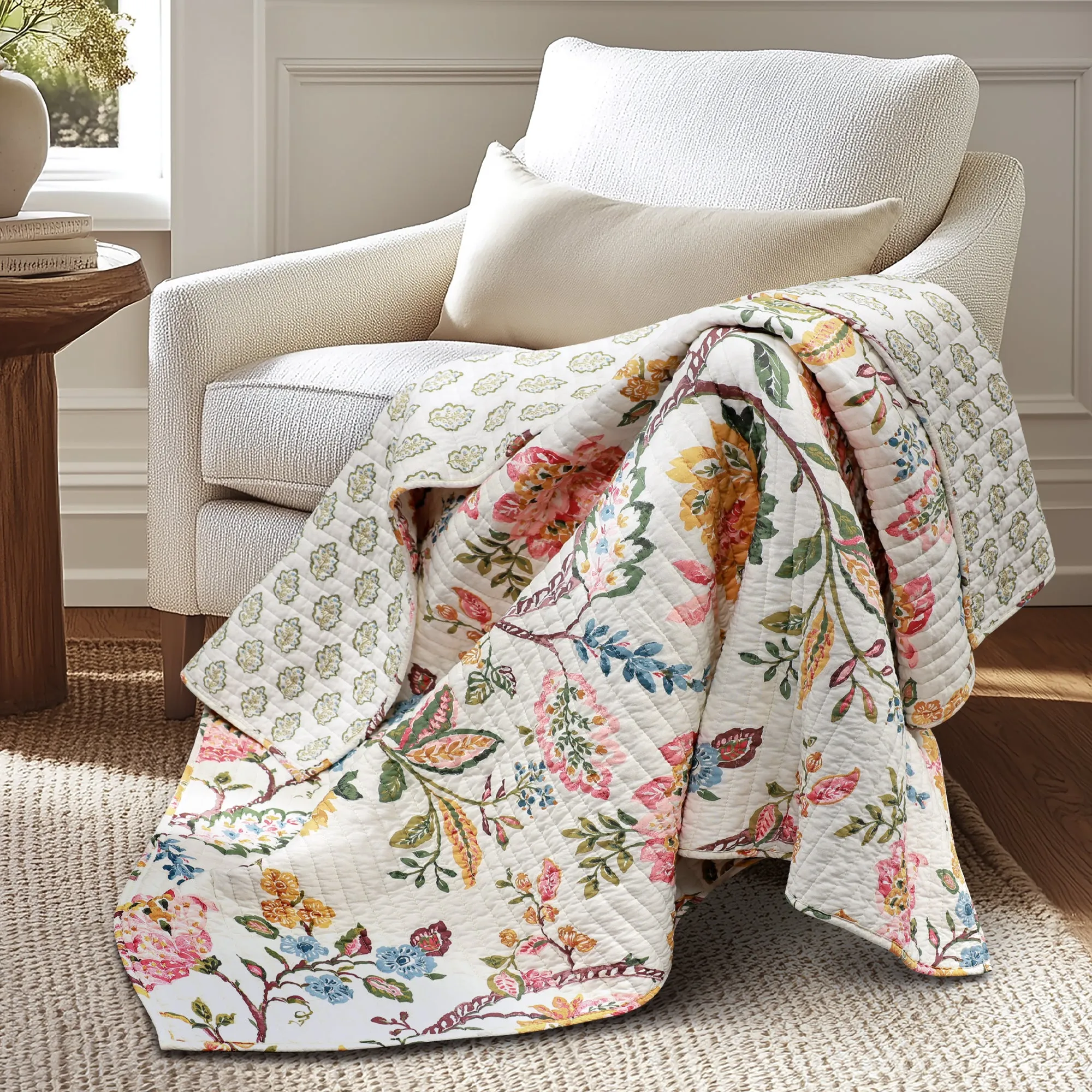 Maileen Quilted Throw
