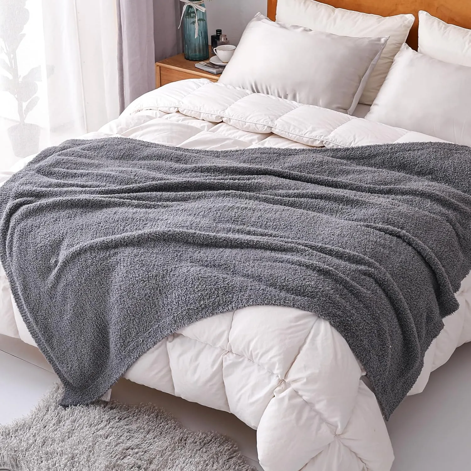 Panku Ultra Soft Cozy Knit Throw Blanket for Couch and Bed, Knitted Luxury Cozy Warm Fleece Blanket Throw, Plush Fluffy and Fuzzy Blankets for Gift (50x60 Inches, Dove Grey)