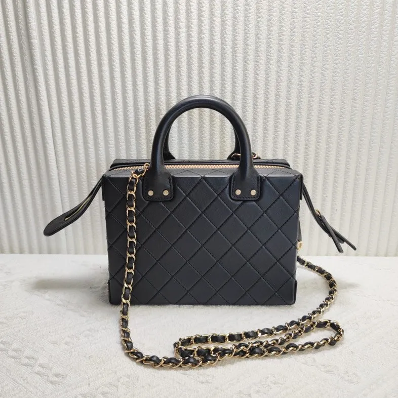 Preloved Chanel Quilted Black Leather Top Handle Bag 12255627