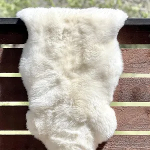 Premium Genuine Sheepskin Rug – Soft & Fluffy Single Pelt (2’ x 3’) Natural White Lambskin Area Rug for Bedroom, Living Room Or Chair Cover Sheepskin Throw – Made in Argentina