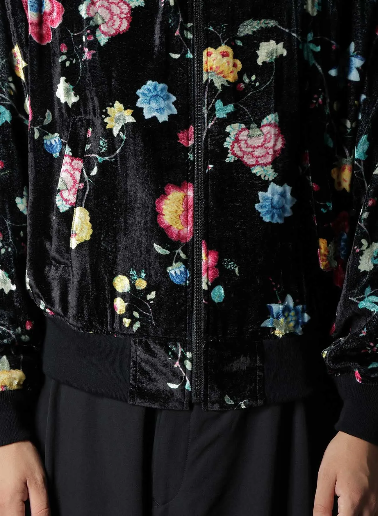 RAYON VELVET CHINESE FLOWER NY SWITCHING MATERIAL BLOUSON