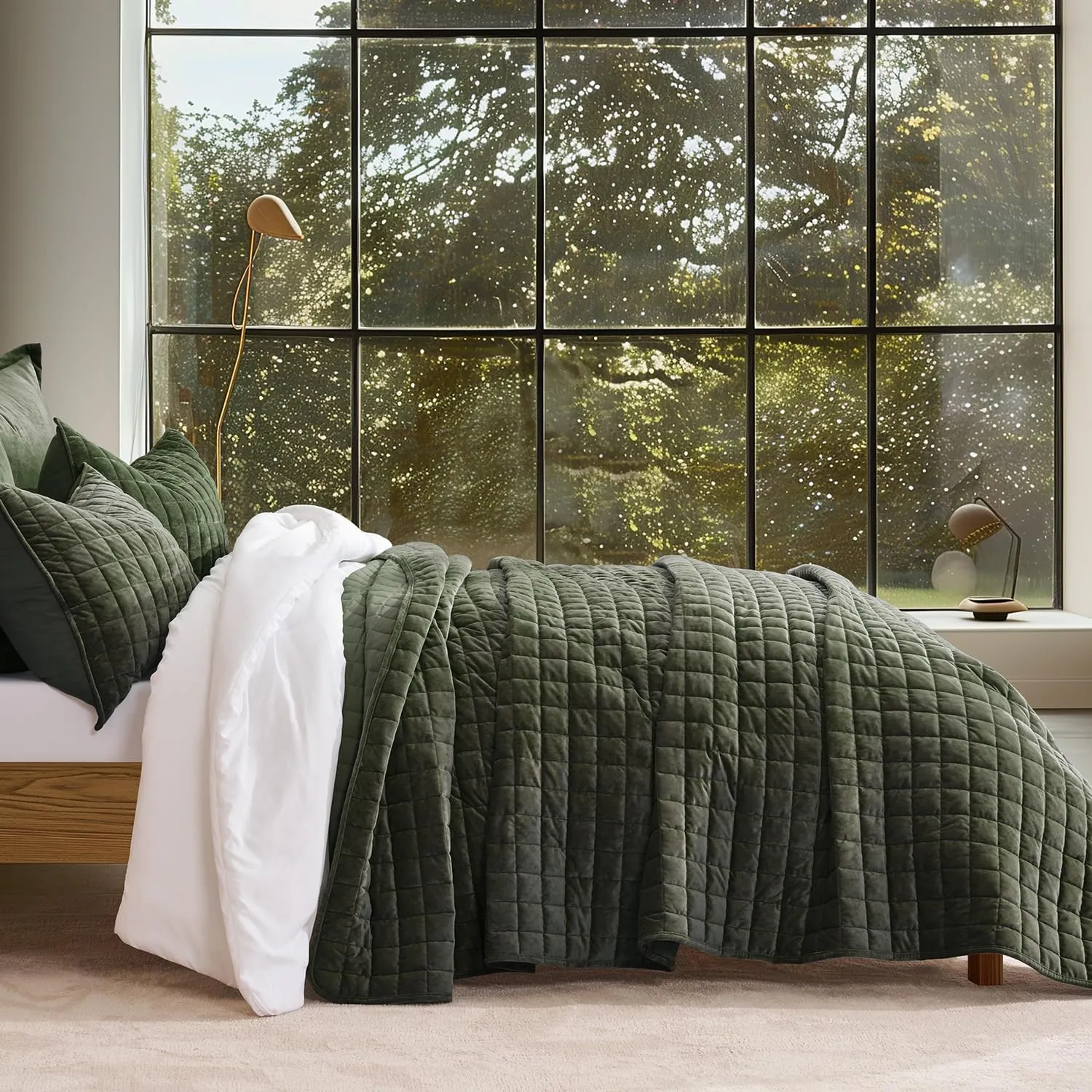 RECYCO Luxury Velvet Quilt Set King Size, Lightweight Velvet Comforter Set, Oversized Bedspread Coverlet Quilted Bedding Set, with 2 Matching Pillow Shams, for All Season, Olive Green
