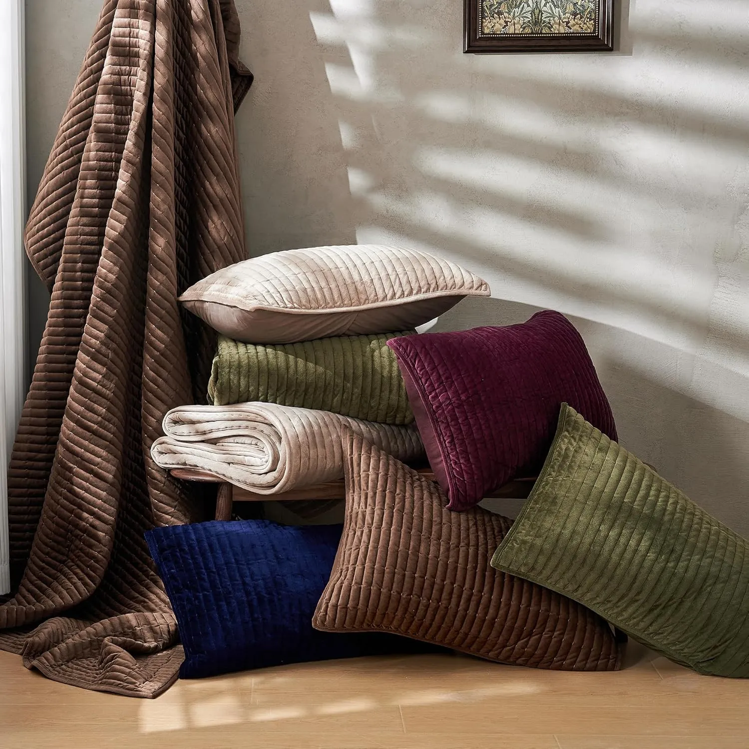 SHALALA Velvet Quilt Queen Size,Striped Bedding Set,Lightweight Velvet Comforter,Luxurious Cozy Suede Bedspread and Coverlet with Soft Brushed Microfiber Back for All Season(Army Green,Full/Queen)