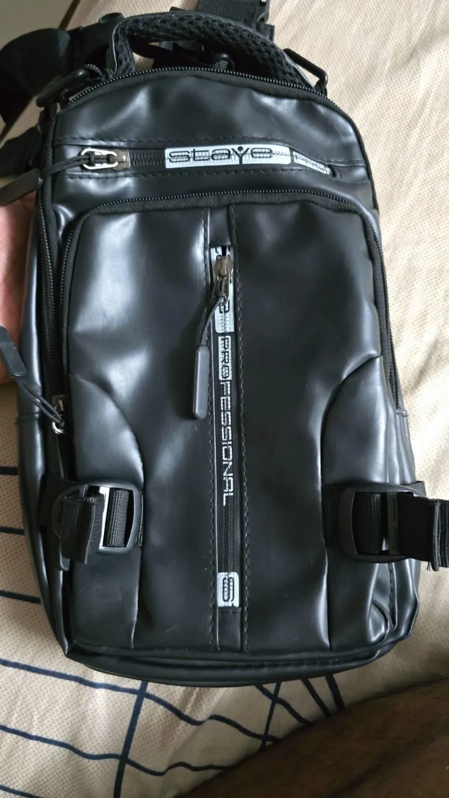 Sling Bag with USB Charging Port – Waterproof & Travel-Friendly