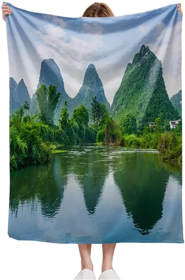 Soft Throw Blanket for Couch, Fuzzy Blankets for Bed Sofa, Water Karst Mountains Limestone Landscape Li Guilin River China Nature Prehistoric Parks Outdoor Flannel Blanket Gifts for Women Men, 50x60