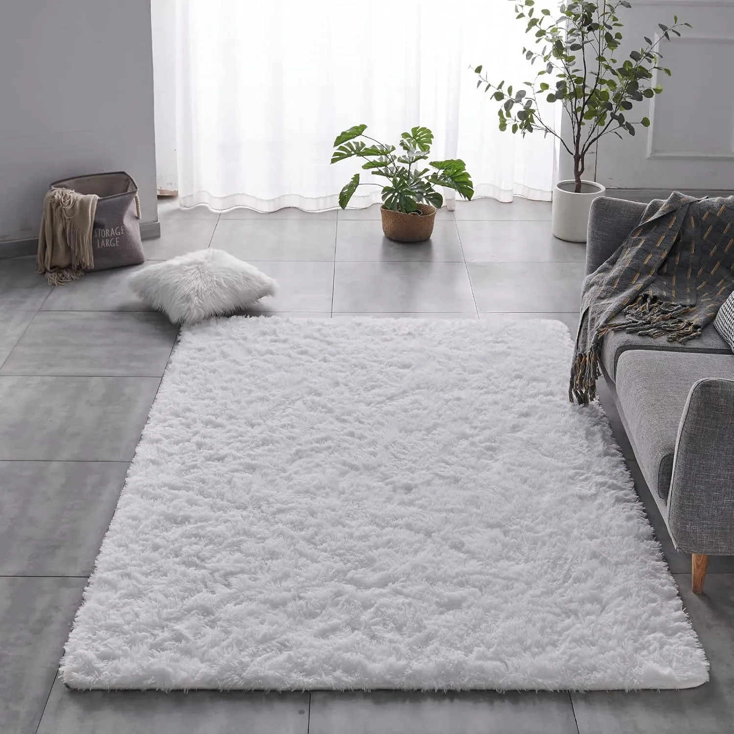 TABAYON Luxury Shag Area Rug, 3x5 Feet Ivory Rectangle Plush Fuzzy Rugs, Non-Slip Shaggy Furry Carpets for Bedroom
