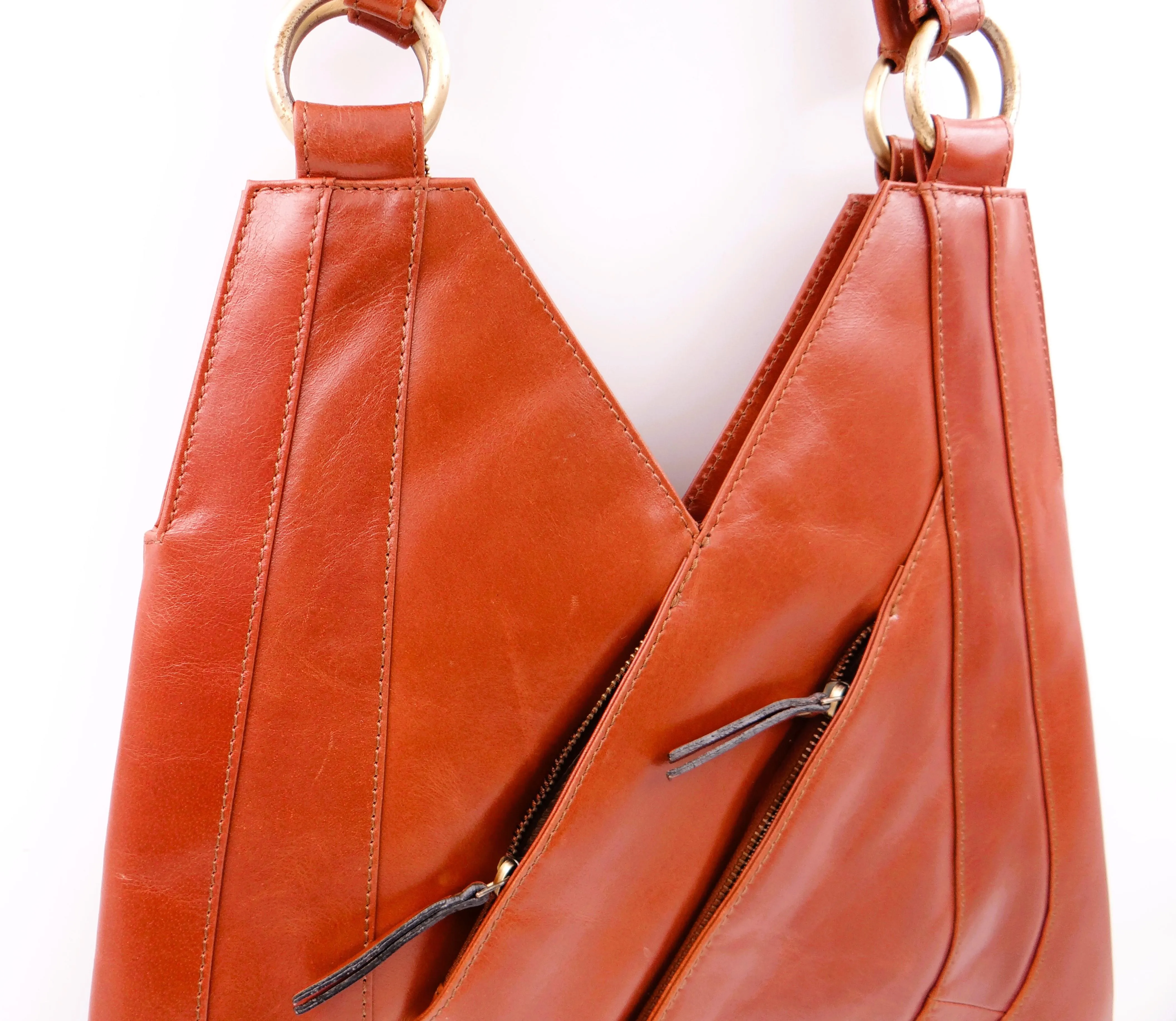 The V Bag
