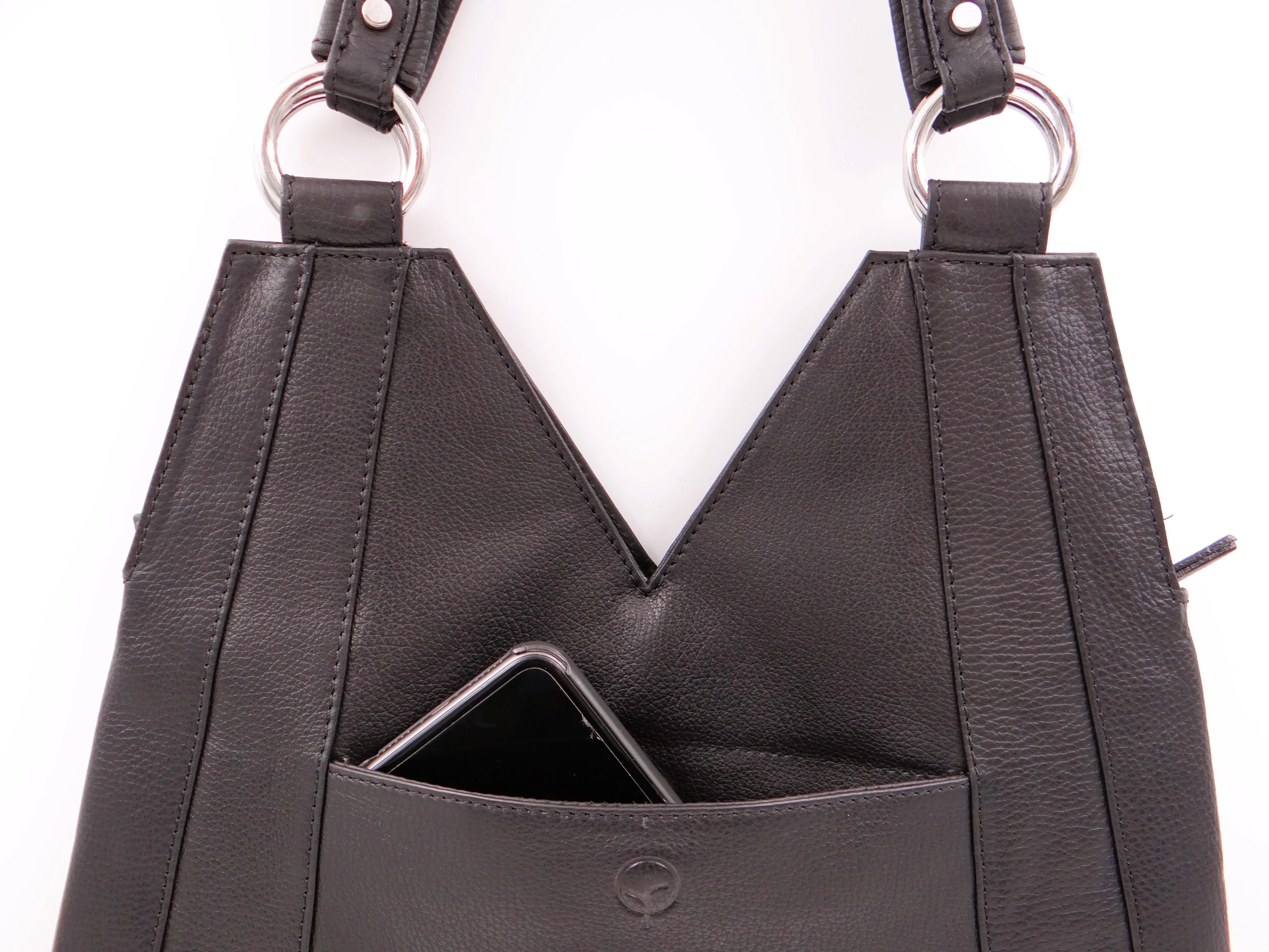 The V Bag