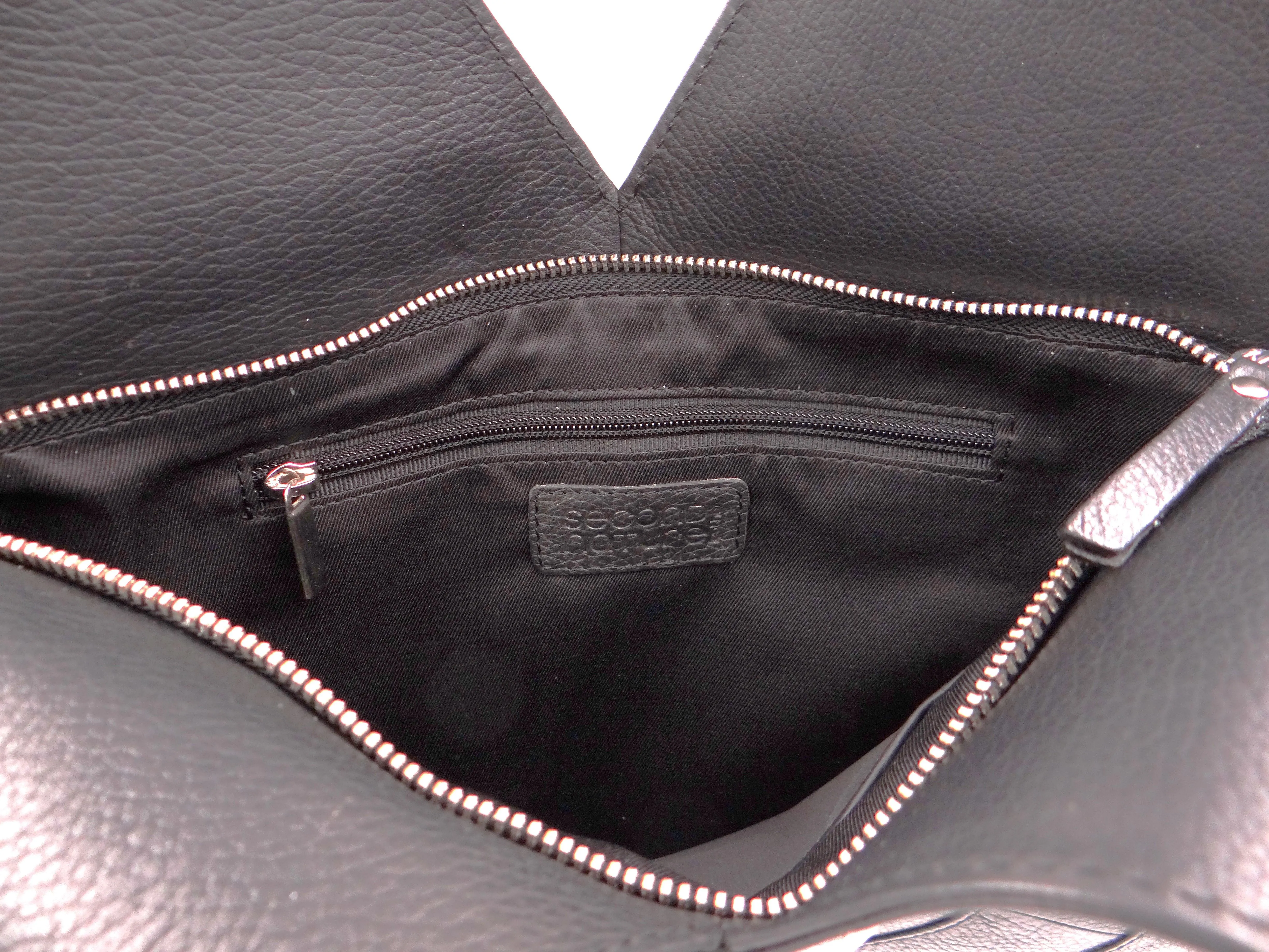 The V Bag
