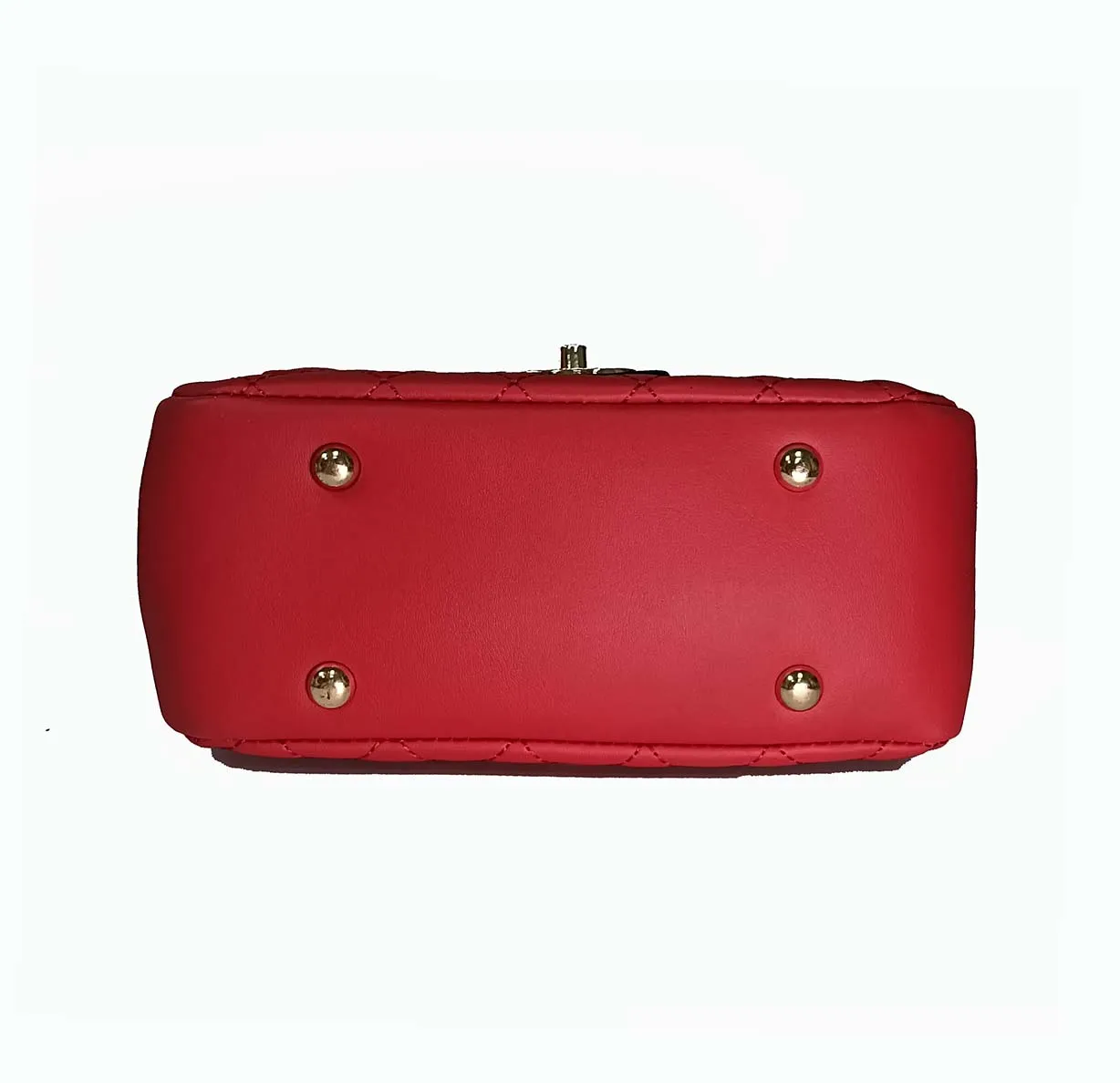 Trendy Quilted sling bag with metal chain strap