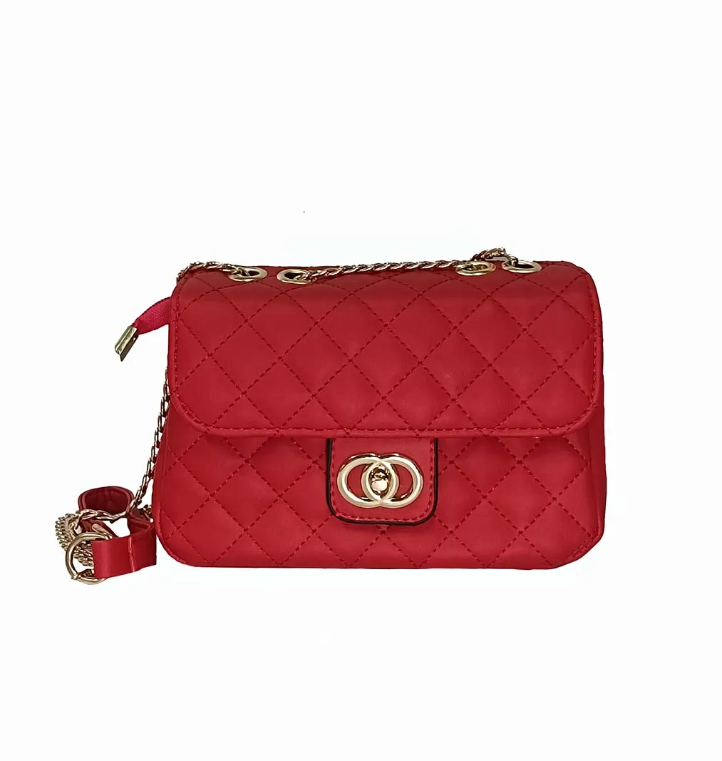 Trendy Quilted sling bag with metal chain strap