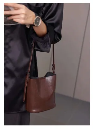 “Vera” – elegant genuine leather bag