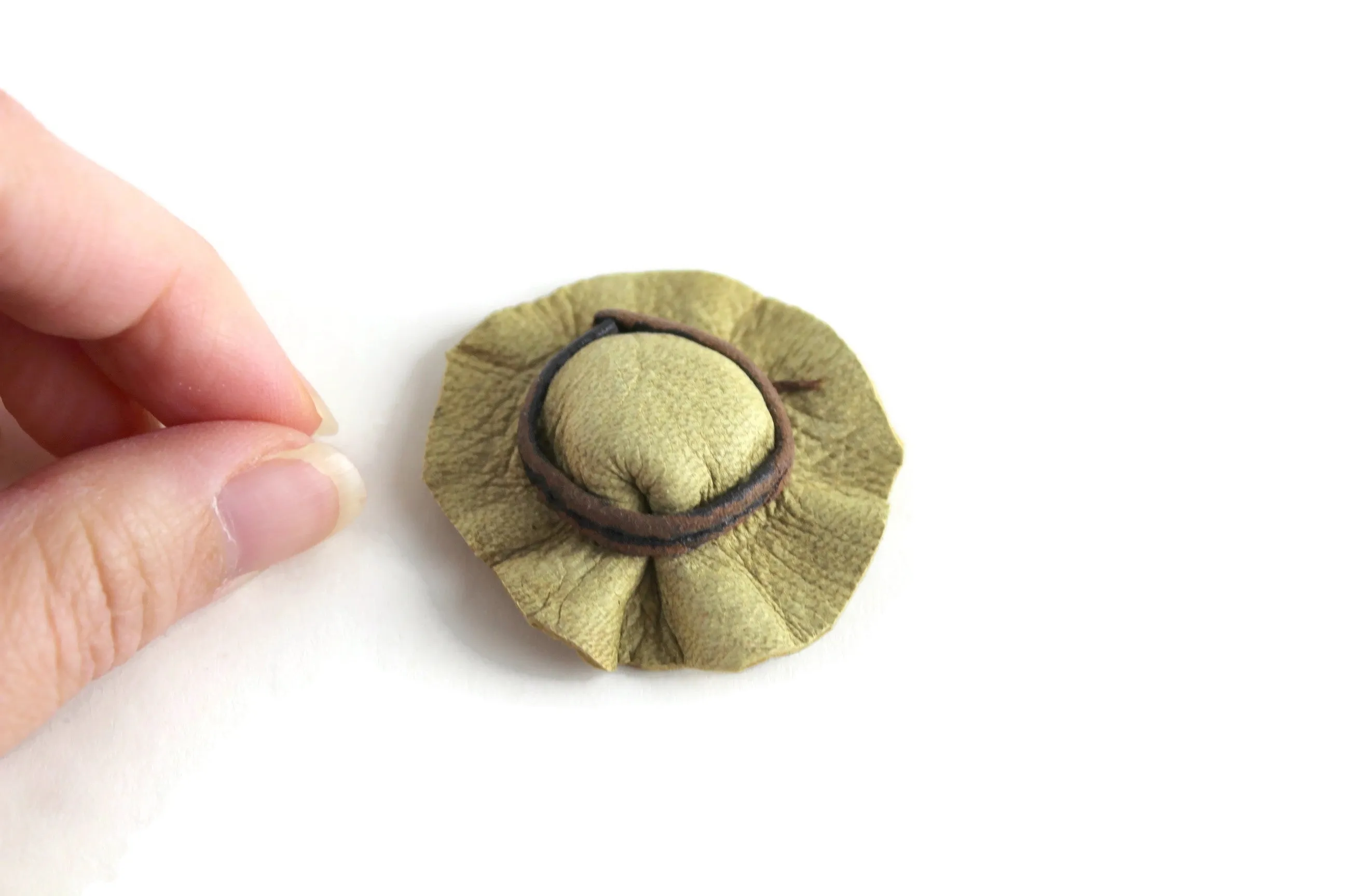 Vintage 1:12 Miniature Dollhouse Beige & Brown Hat