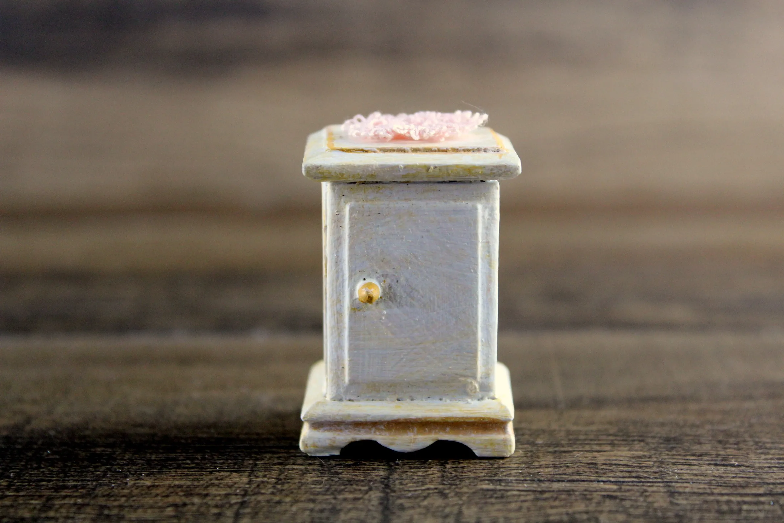 Vintage 1:12 Miniature Dollhouse White Wooden End Table, Side Table or Nightstand