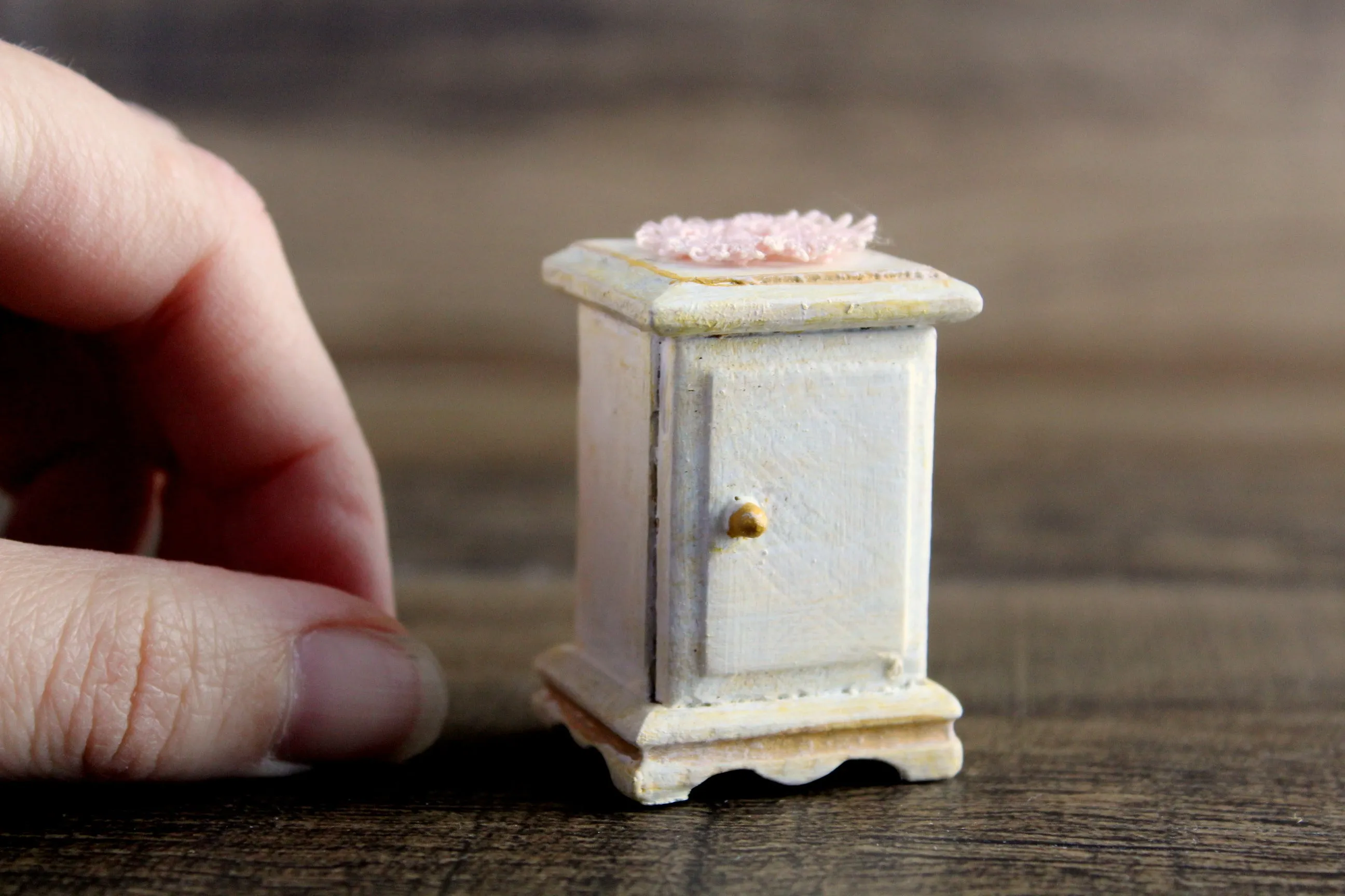 Vintage 1:12 Miniature Dollhouse White Wooden End Table, Side Table or Nightstand
