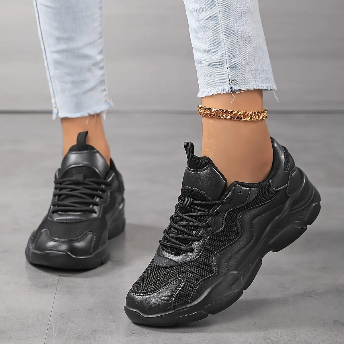 Women's Breathable Mesh Sneakers - Casual Lace-Up Running Shoes, Lightweight & Comfortable for All Seasons
