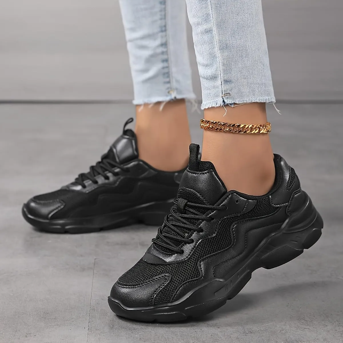 Women's Breathable Mesh Sneakers - Casual Lace-Up Running Shoes, Lightweight & Comfortable for All Seasons
