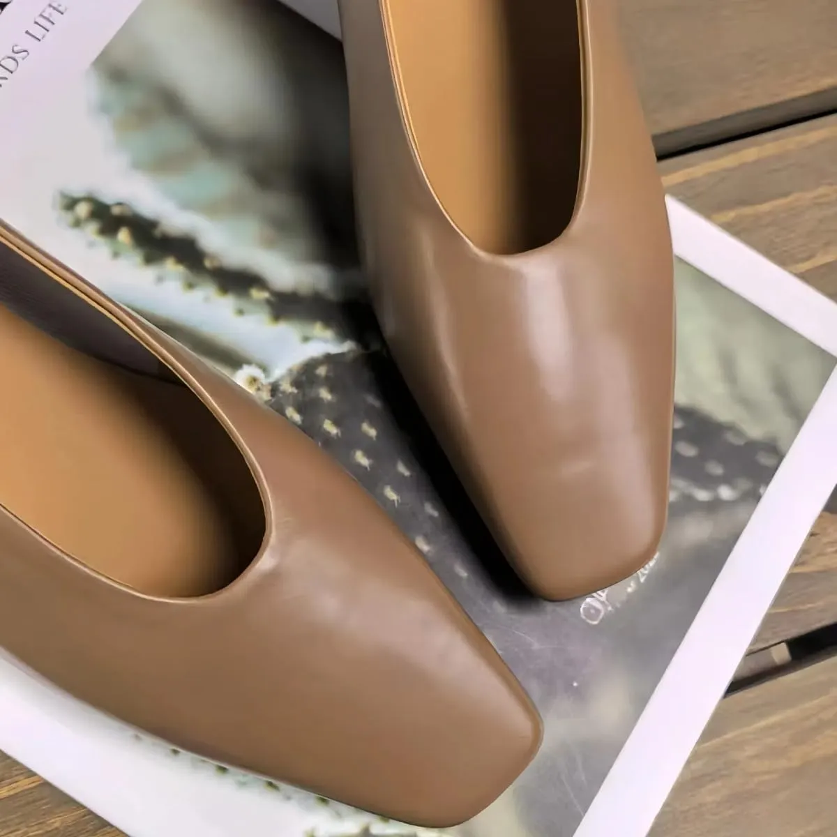 Women's Retro Pumps Chunky Block Heel Genuine Leather Shoes Matte Silk Lining Office Closed Toe Heels for Comfort