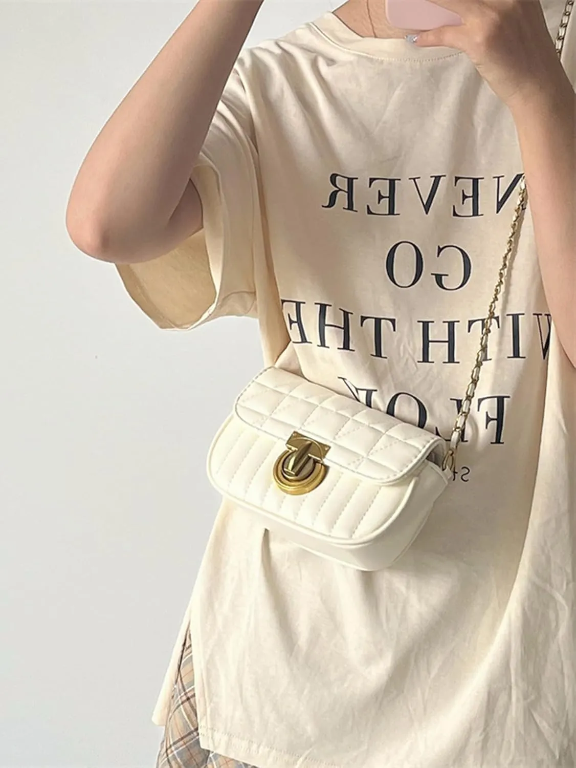 Women's Retro Quilted Handbag Glossy PU Leather Crossbody Bag Lock Evening Clutch Purse With Chain