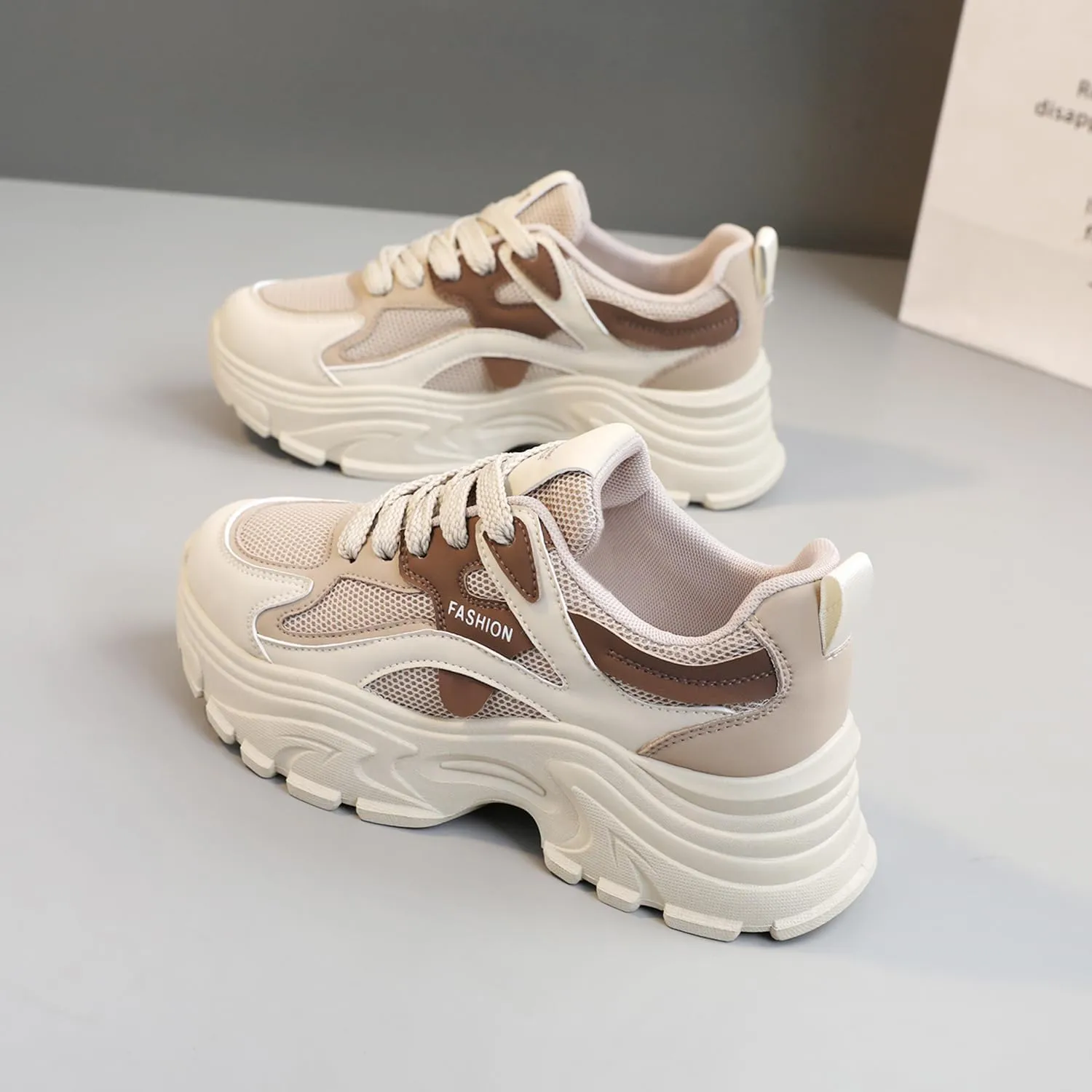 Womens Walking Shoes Fashion Breathable Mesh Platform Sneakers Retro Casual Athletic Shoes
